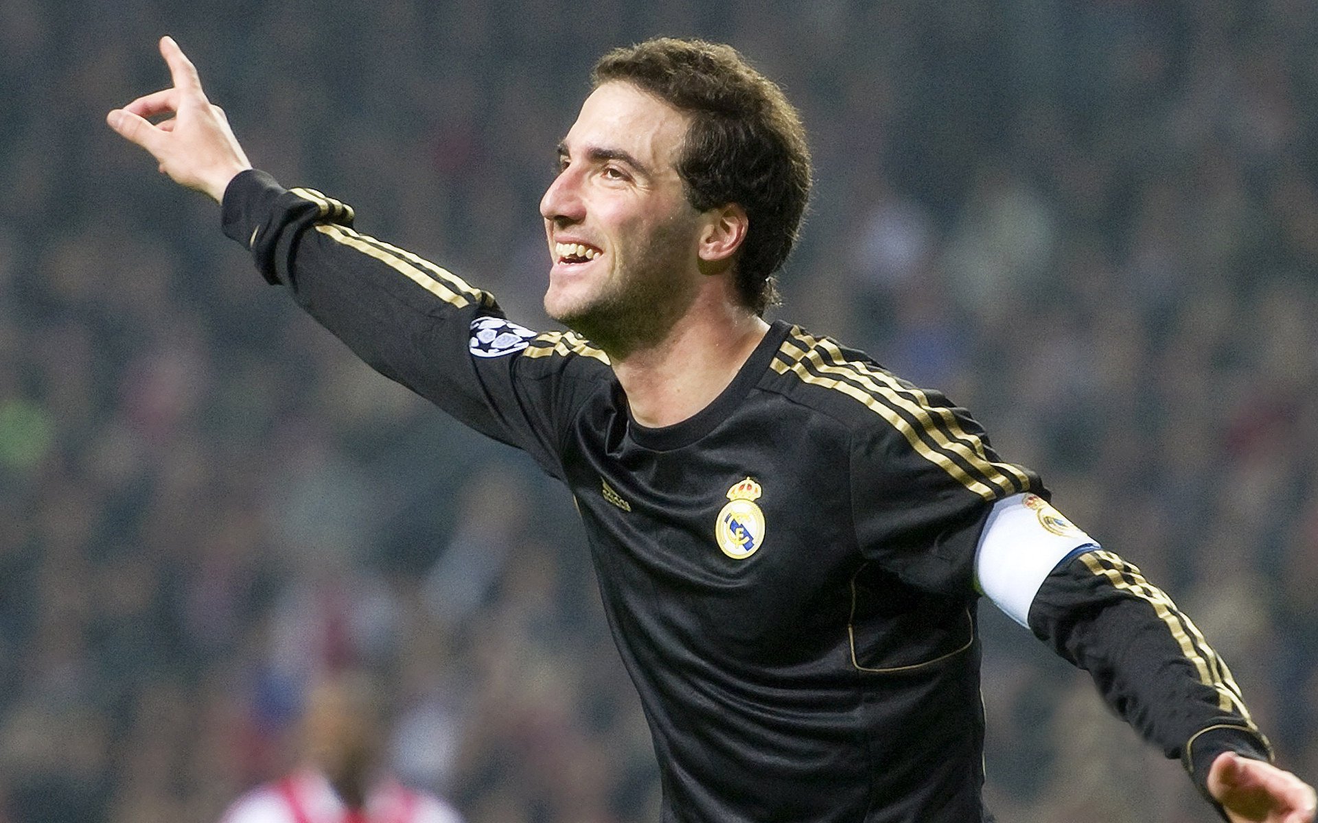 新闻平台深入展示极限运动背后的故事，极限运动真的太惊艳